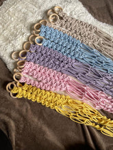 Charger l&#39;image dans la galerie, Rainbow Suspensions
