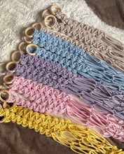 Charger l&#39;image dans la galerie, Rainbow Suspensions
